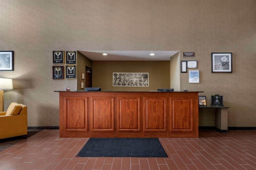 Sleep Inn & Suites Pleasant Hill Image 27